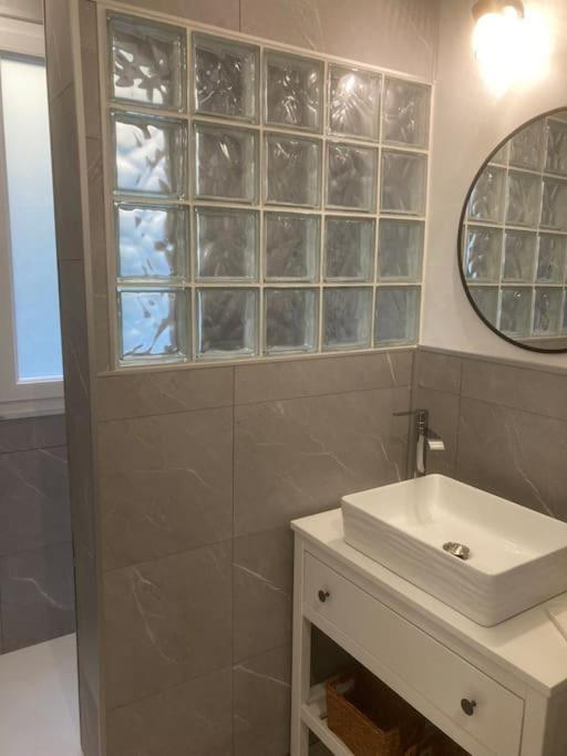 Appartement Le Coty Bolbec Kültér fotó